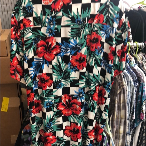 Reason Red Blue and Green/w Black & White Checks Casual Button Down Shirt - Picture 4 of 4